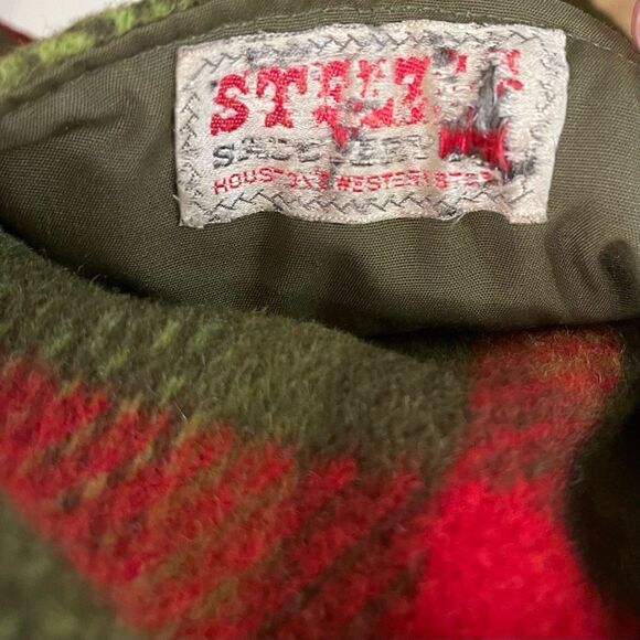 Vintage Pioneer Wear Reversible All Weather Plaid Wool Poncho with Hood - Picture 15 of 16